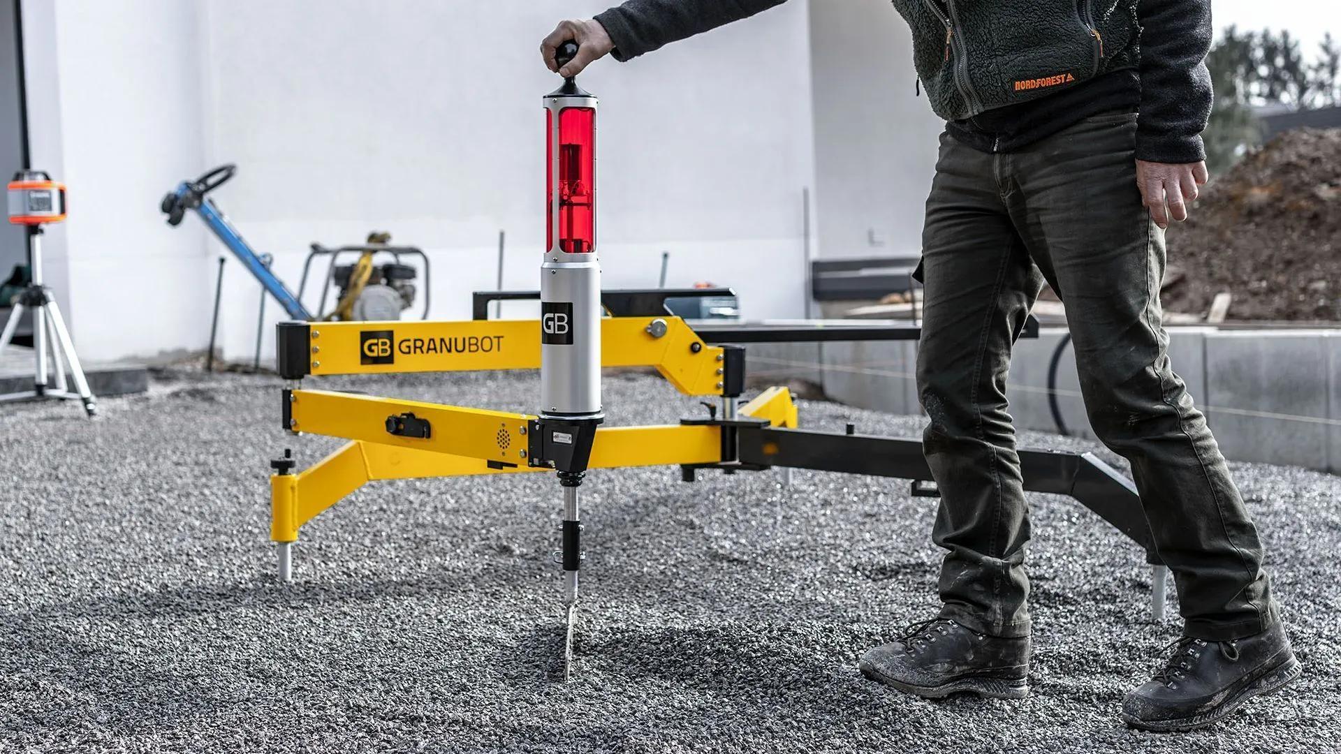 Der GRANUBOT - Ergonimisches verteilen von Schüttungen
